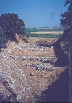 s-trench.jpg - Schliemann's Trench - the first trench he dug to find Troy